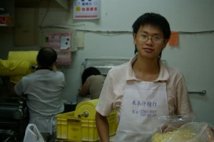 ShiDong 35 noodle vendor